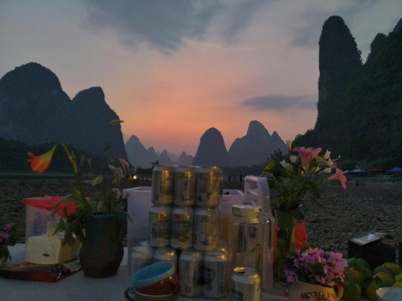 Nirvana Organic Farm Inn Yangshuo Exterior photo
